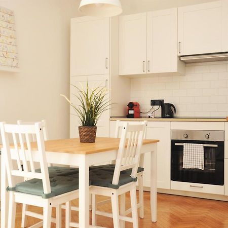 Verdi Appartment โมดินา ภายนอก รูปภาพ