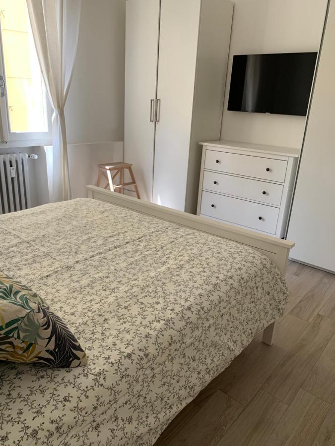 Verdi Appartment โมดินา ภายนอก รูปภาพ