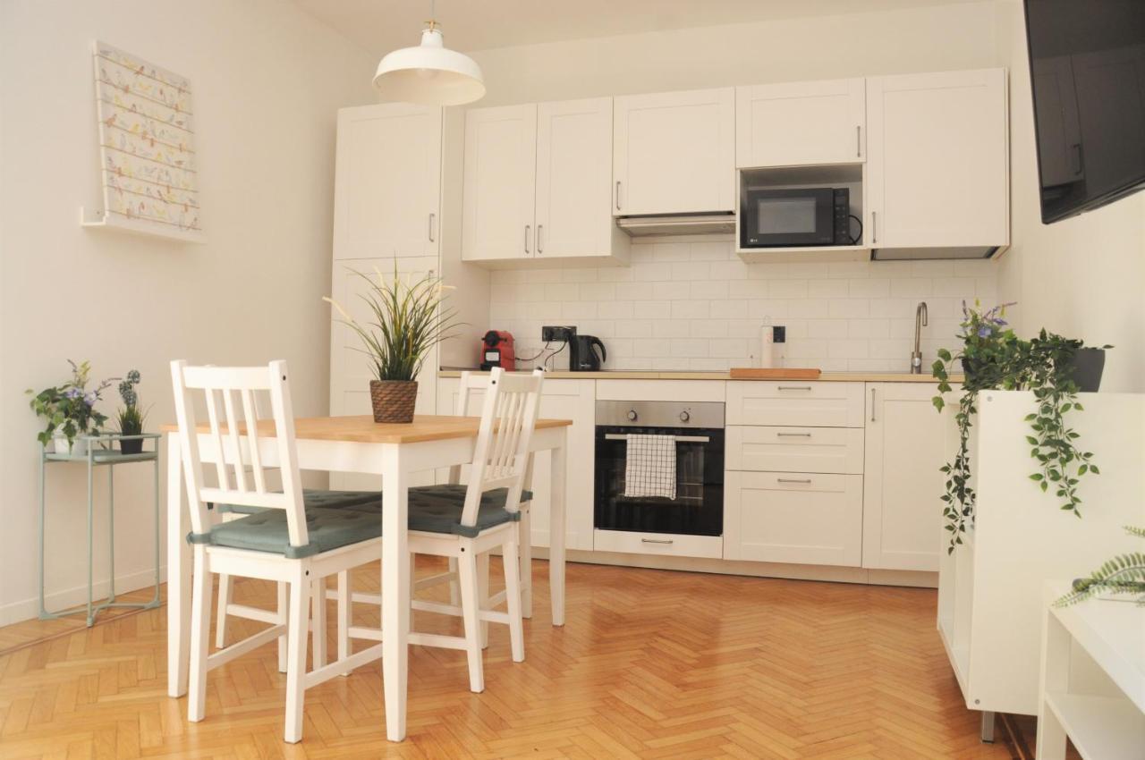 Verdi Appartment โมดินา ภายนอก รูปภาพ