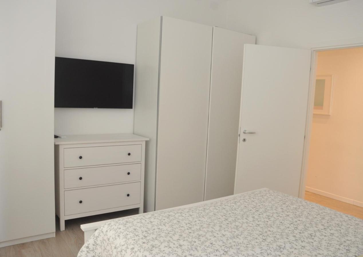 Verdi Appartment โมดินา ภายนอก รูปภาพ